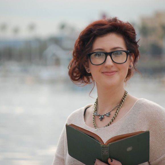 Meet your Posher, Ashley - Picture 4 of 4